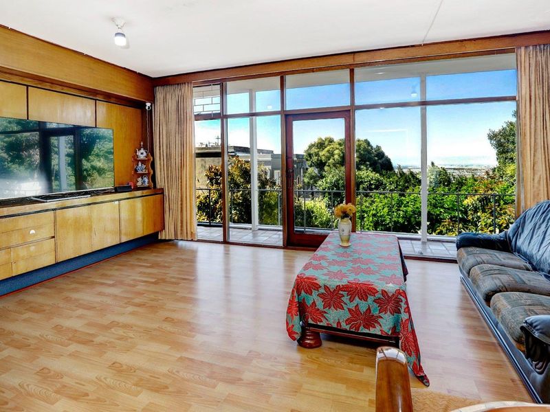 Striking Double-Storey Home with Endless Possibilities & Views - Photo 7