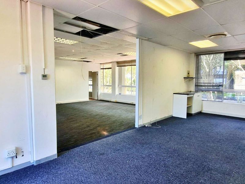 Commercial Space to Rent – Umhlanga – Flexible Layouts, Signage Options, Parking - Photo 3