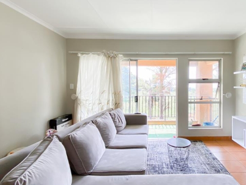 Sunny And Cosy - Photo 6