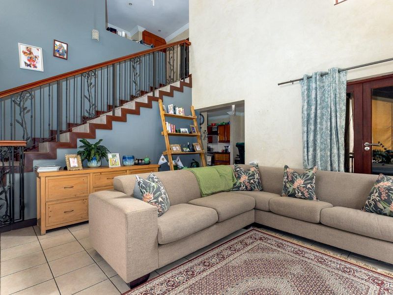 3 Bedroom House for Sale in Dainfern - Photo 3