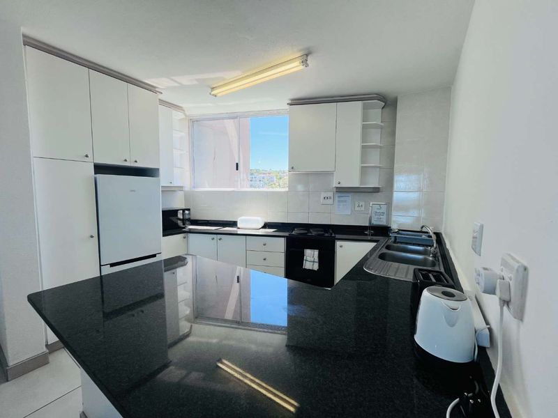 Hendra Estates - Sea Views for days - 3 Bedroom Apartment for Rental - Photo 6