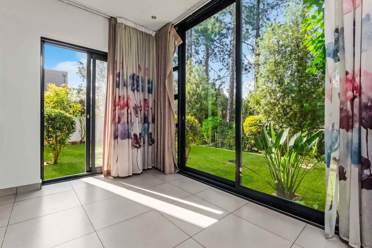 Superb 3 Bedroom 2 Bathroom Garden Unit For Sale in Broadacres - Photo 3