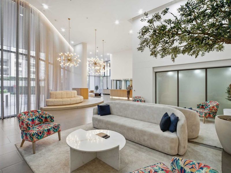 Blue-Chip Yields in Africa’s Richest Square Mile: Multi-Unit Portfolio at Central Square. - Photo 2