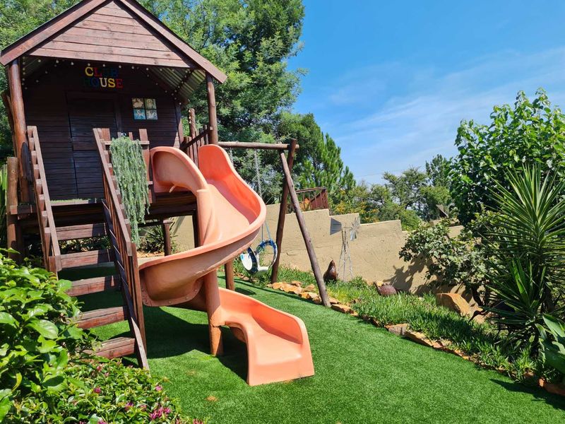 3 STORY CLUSTER HOME - Photo 6