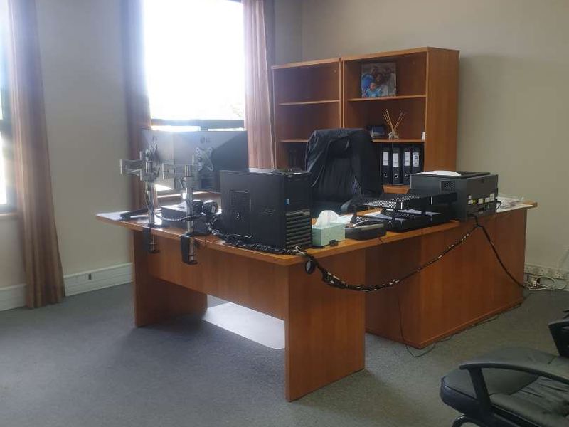 BUILDING FOR SALE - Photo 10