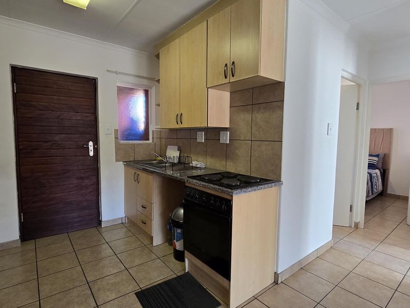 2 bedroom apartment for sale in Castle View - Photo 9