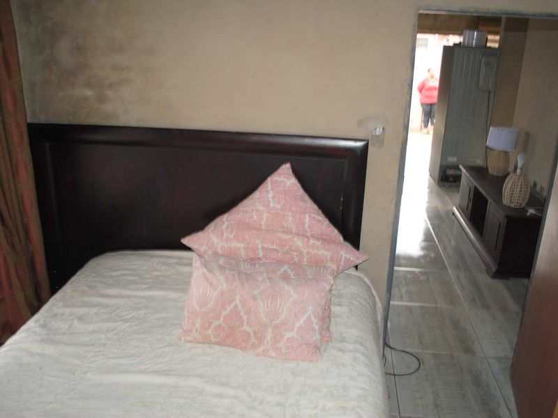 Incomplete Double storey up for sale - Photo 8