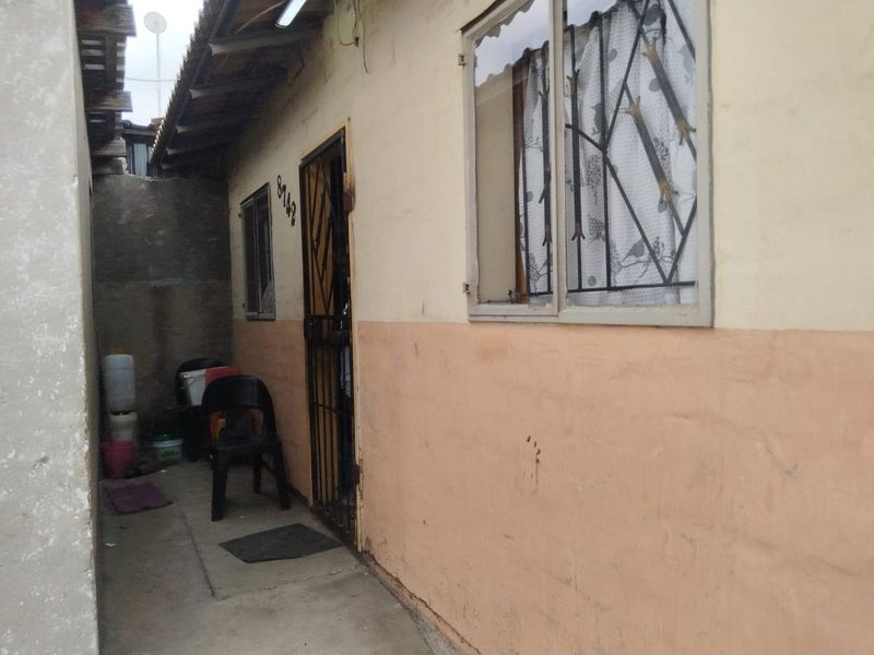 property for sale in Olievenhoutbosch for investors - Photo 5