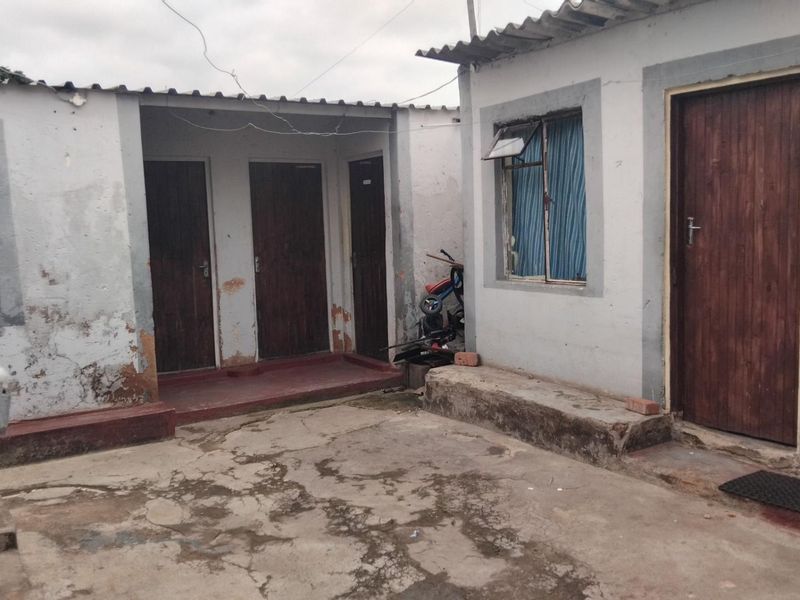 2 Bedroom House For Sale in Saulsville - Photo 9