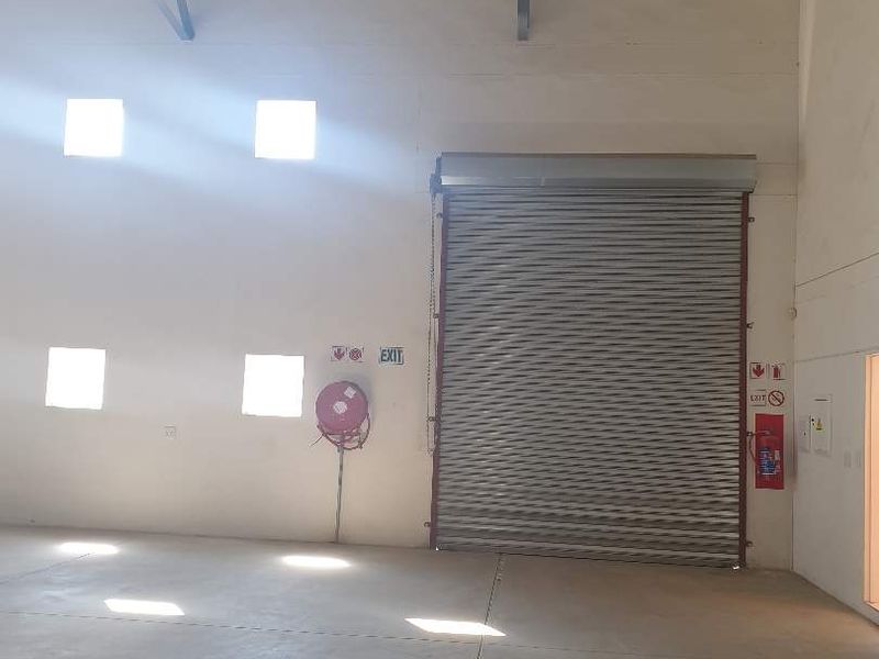 PROSPERITA WAREHOUSE FOR SALE - Photo 4