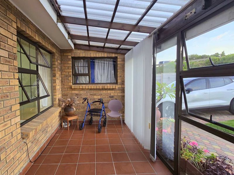 Retirement Village - Fonteine Park - Two Bedroom Home for Sale in a Lifestyle Estate for over 50's! - Photo 6
