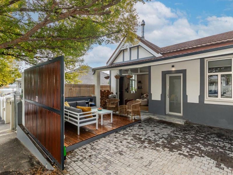 Elegant Victorian Luxury 2 bedroom/2,5 bathroom furnished cottage, Sea Point - Photo 2