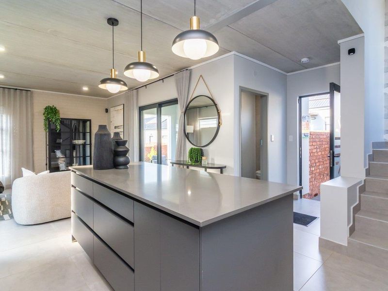 Brand-new 3-bedroom family home with modern finishes in Baltimore estate, Northriding - Photo 2