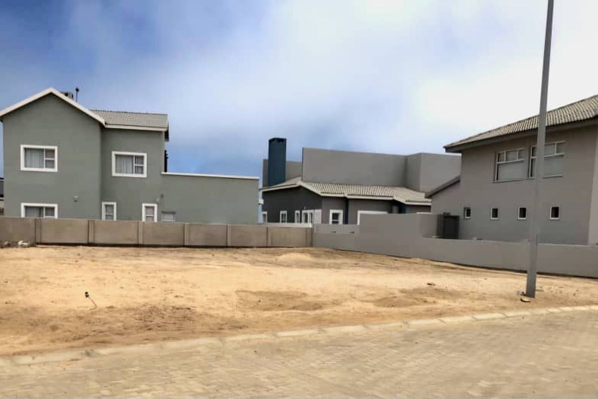 Sunbay Erf For Sale! - Photo 3