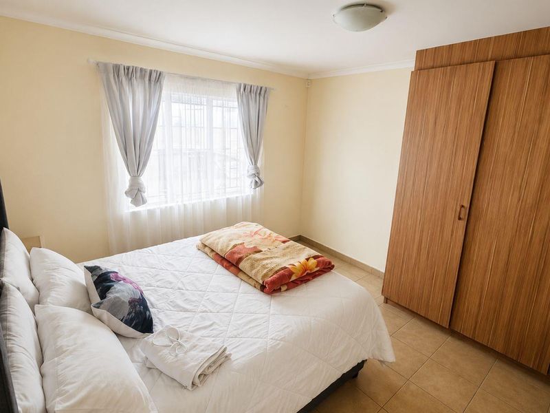 Beautiful 3-Bedroom Home for Sale in Leopard Rest - Photo 4