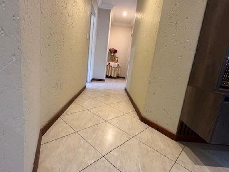 Modern living. Secure Estate. Zero Levies - Photo 9