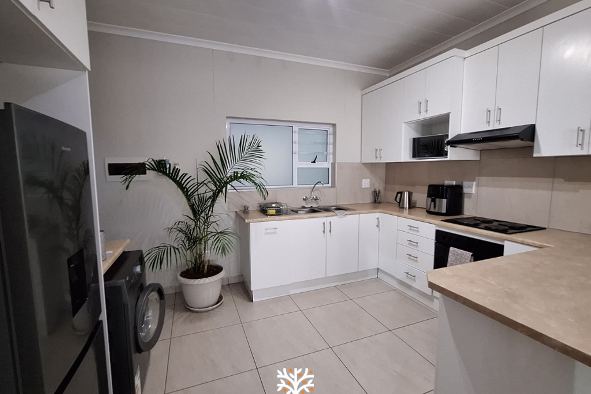 PRIME INVESTMENT OPPORTUNITY IN PIONIERSPARK - Photo 5