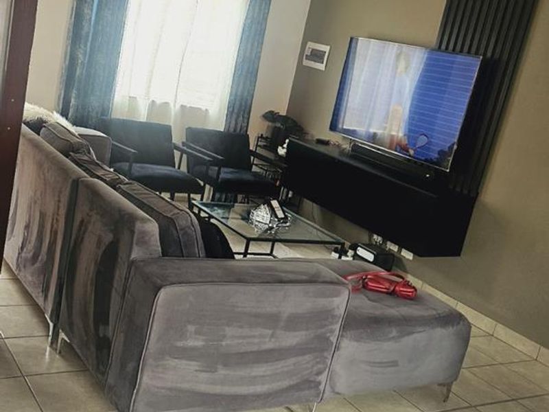 3 bedrooms townhouse to rent in Kosmosdal Centurion - Photo 4