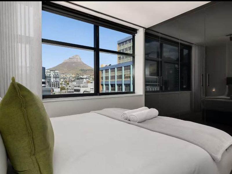 Beautiful Apartment with Breathtaking views - Photo 7