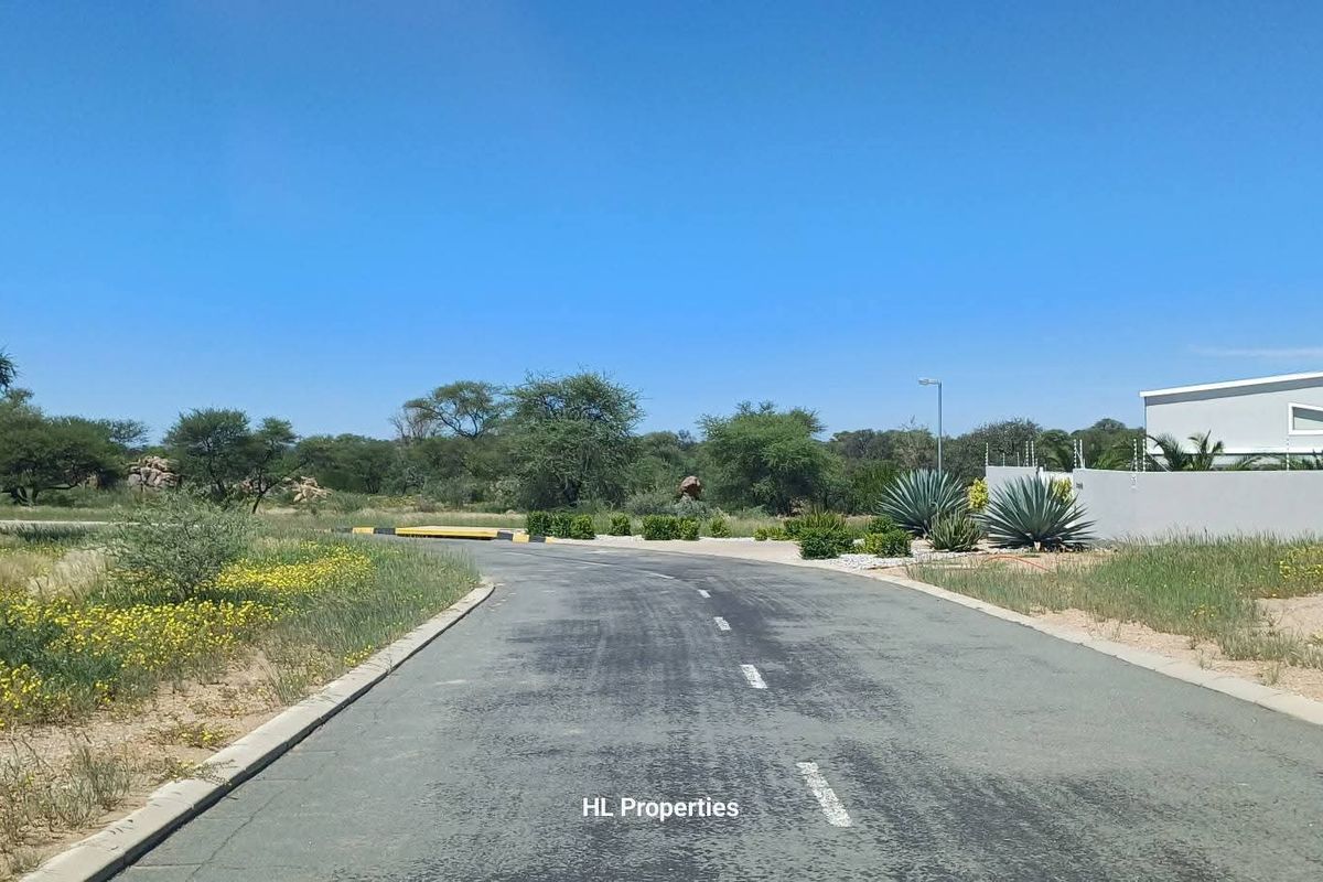 Nestled in a quiet and secure estate, this prime piece of land is perfectly positioned and fully serviced - Photo 3