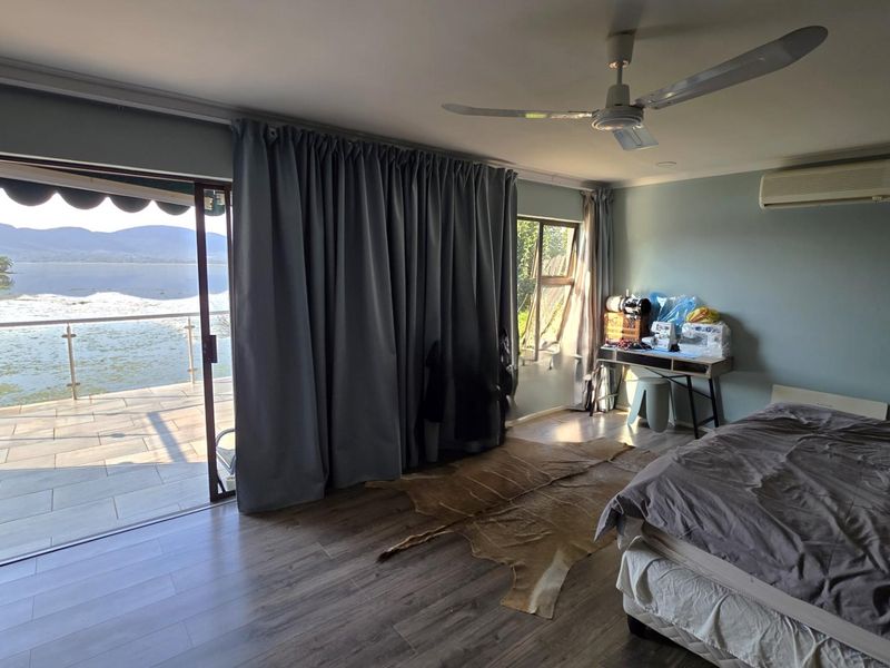 3 Bedroom 4 Bathroom Water Front Furnished Townhouse - Photo 9