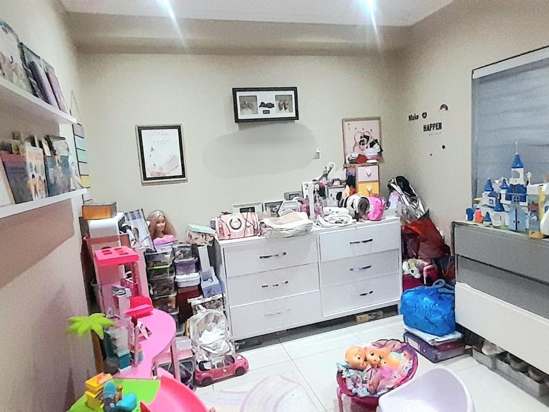 2 bedroom apartment in Umhlanga - Photo 8