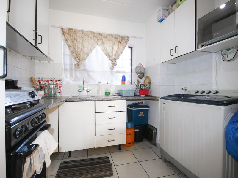 Ground Floor Gem in Highgate: Ideal for Peaceful Living! - Photo 6