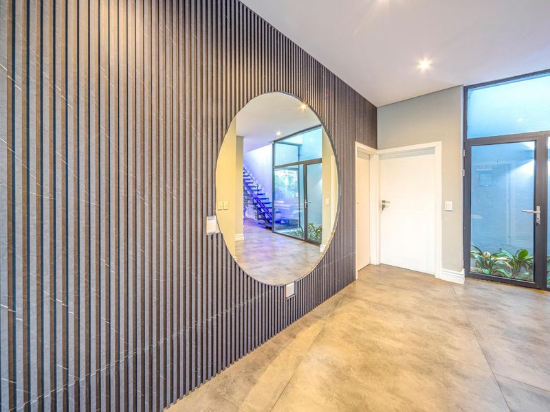 Modern Five Bedroom Home For Sale In Waterfall Country Estate. - Photo 6