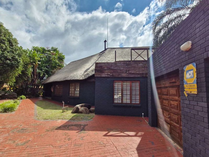 3 Bedroom House for sale in Karenpark - Photo 10