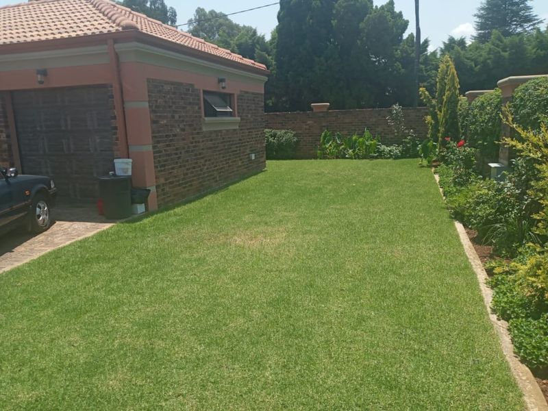 Modern Three Bed House Riversdale Meyerton. - Photo 1