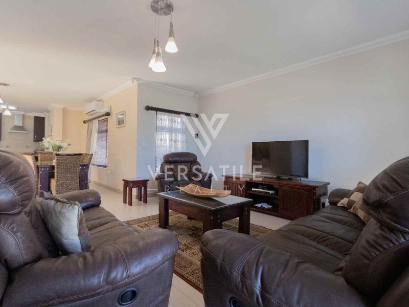 Dolphin Beach - Photo 5