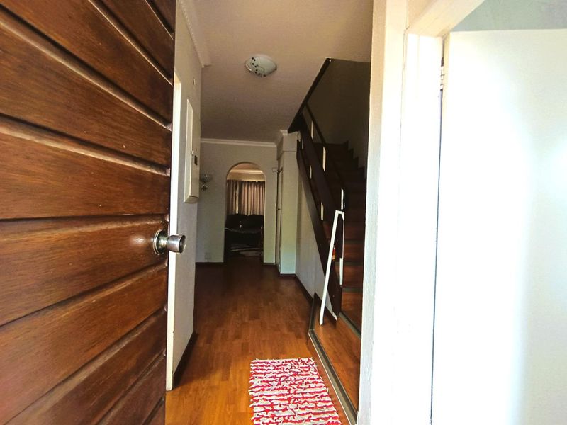 Love It & Live Happy - Photo 3