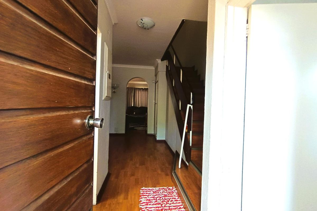 Love It & Live Happy - Photo 3