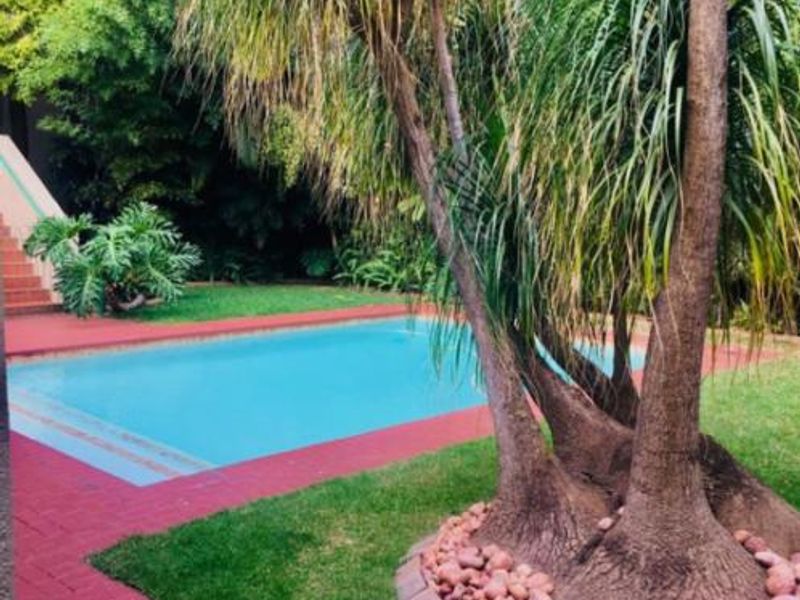 A CHARMING ONE BEDROOM APARTMENT - Photo 7