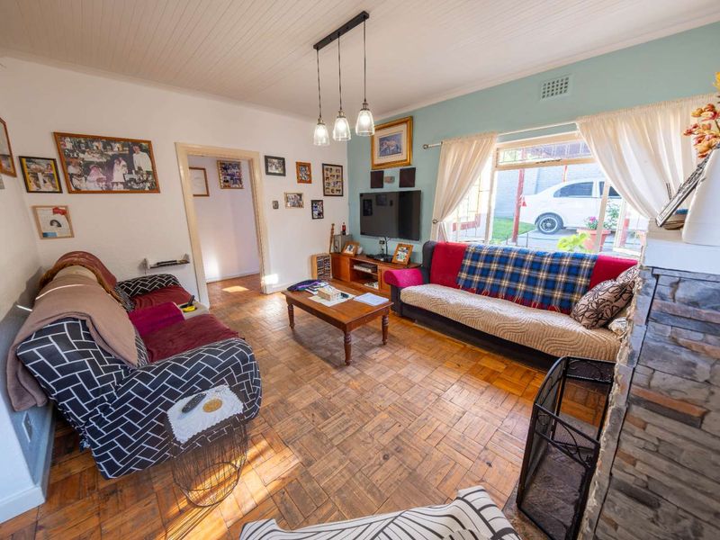 Dual Home Opportunity in the Heart of Fish Hoek - Photo 2