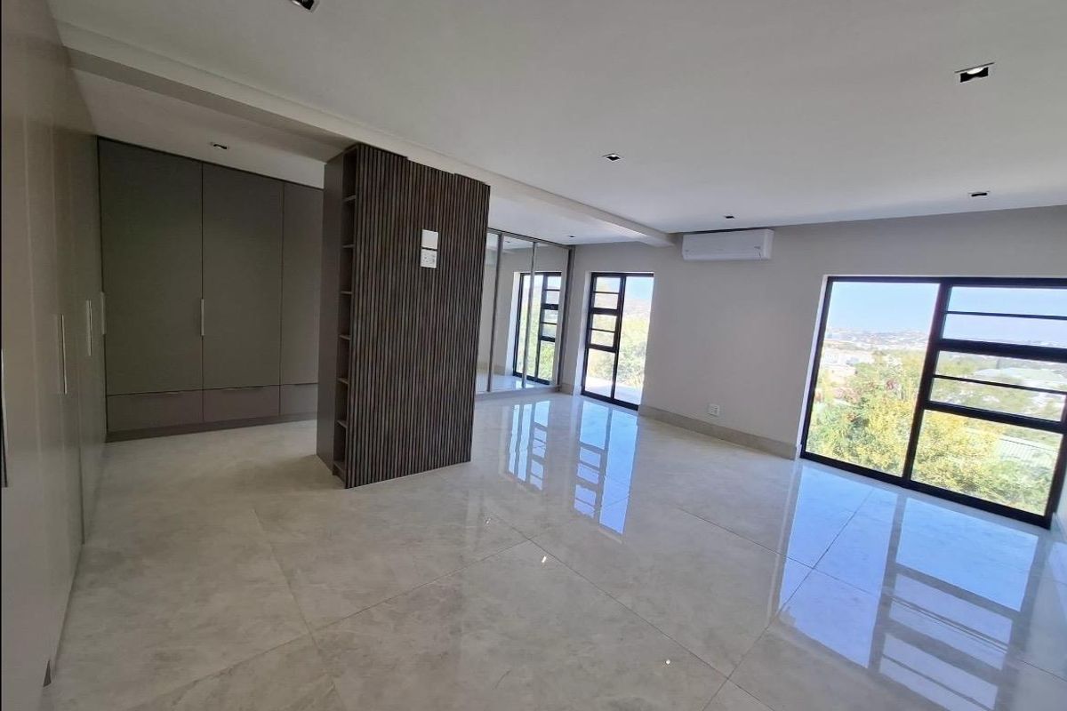 Exquisite New Home with Breathtaking Views – Ludwigsdorf N$13,000,000 - Photo 3