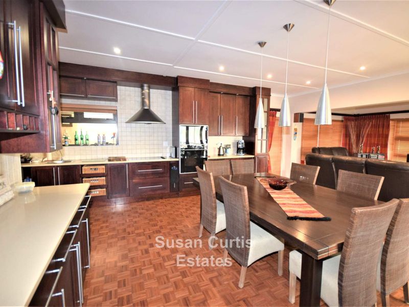 Double Storey Mansion - Photo 4