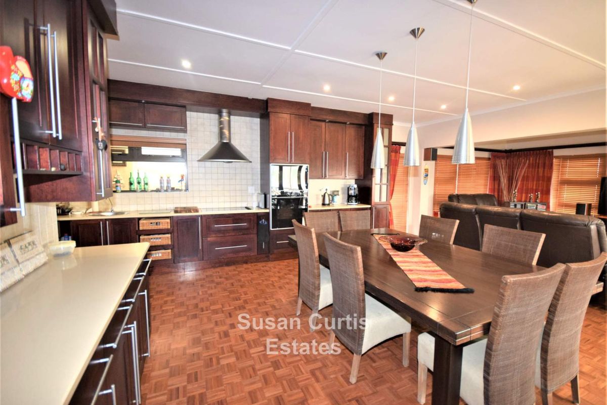 Double Storey Mansion - Photo 4