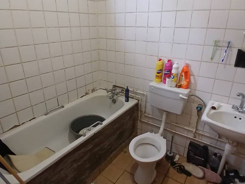 Katutura -  Freedom land 5 bedroom house for sale - Photo 4