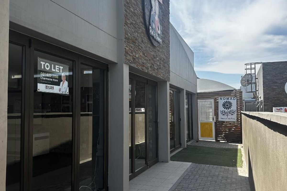 Office or Retail To Let Centre Swakopmund N$40,000 (Excludes VAT) - Photo 5