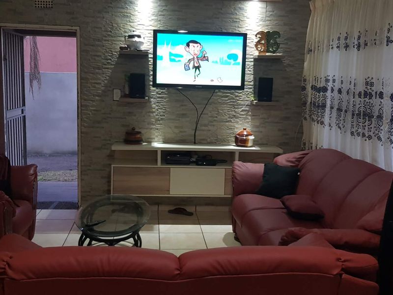 Lovely house for sale - Photo 2