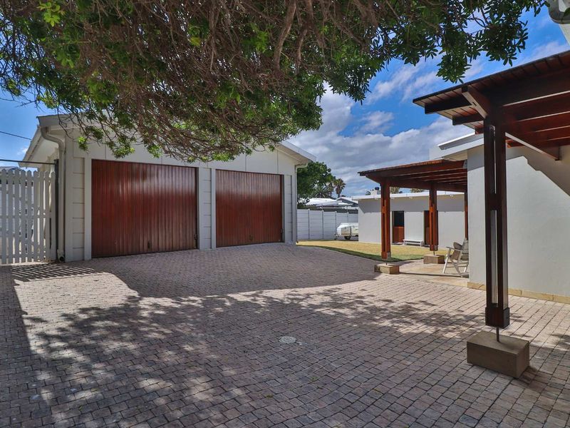 Dream Home & Investment in Prime Hartenbos - Photo 10