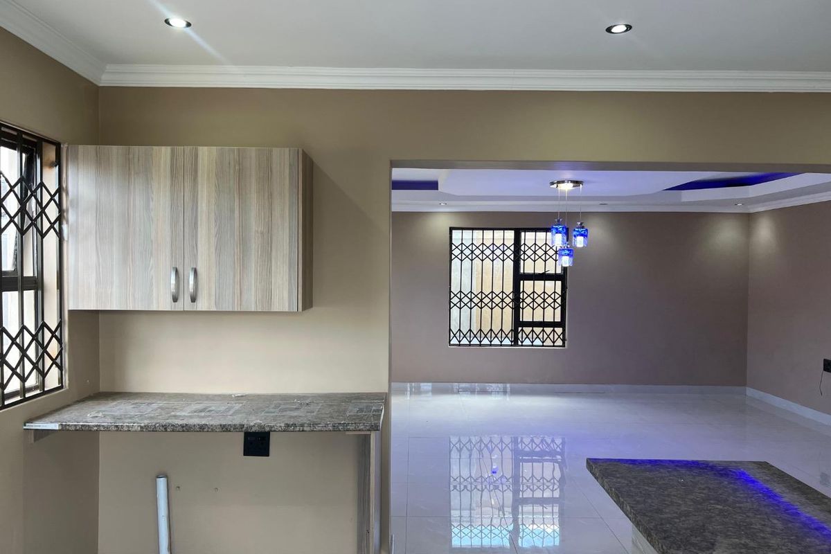 2 Bedroom House to Rent in Edleen Kempton park - Photo 3