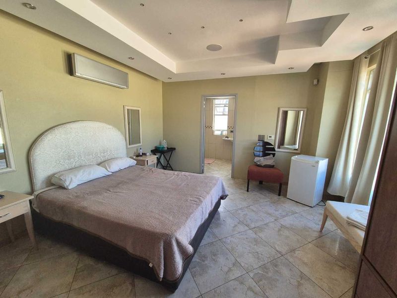 The most Luxurious house in Ludwigsdorf. 8 Bedrooms. - Photo 4