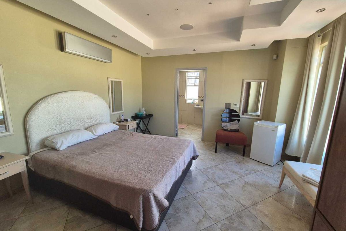 The most Luxurious house in Ludwigsdorf. 8 Bedrooms. - Photo 4