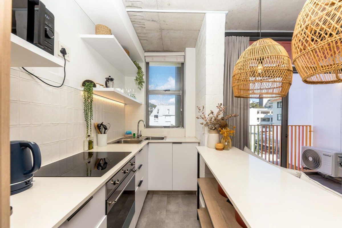 Airbnb Winner or the Ultimate Lock-up-and-Go in 'Six On N' - Photo 4