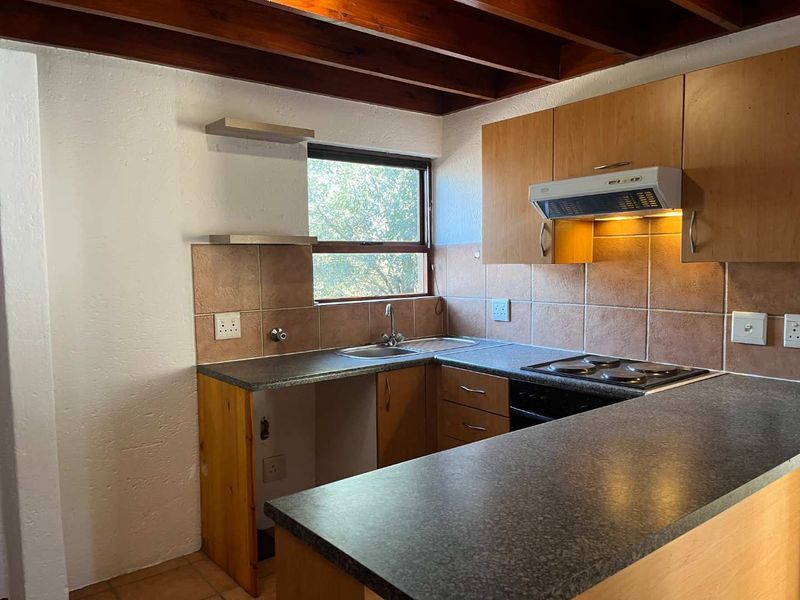 Stunning 1 bed, 1 bath apartment - Photo 7