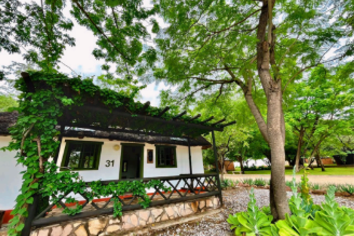 Hotel with Casino Licence Eligibility - Photo 2