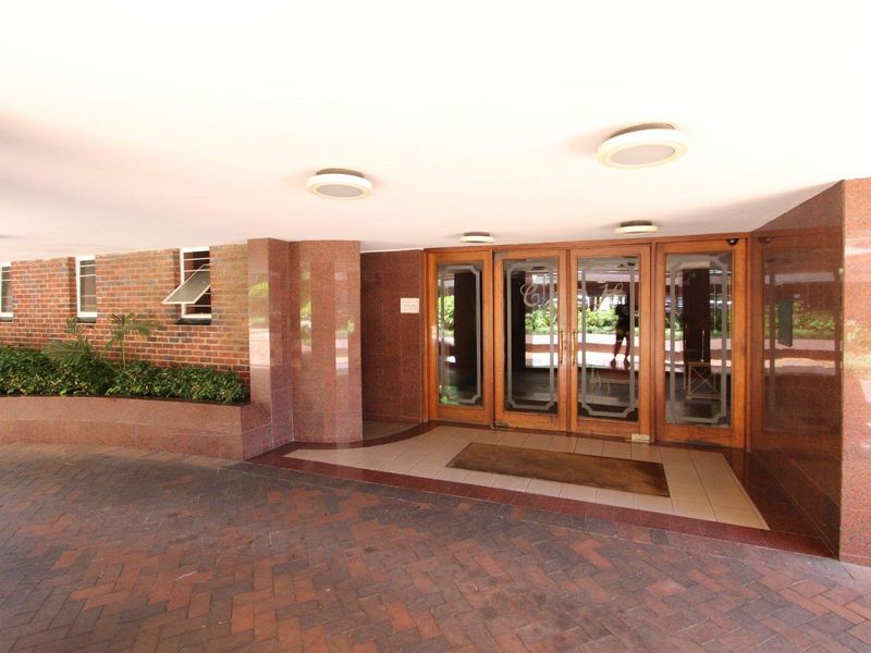 Urgent! Sought after complex Chelston Hall - Photo 4