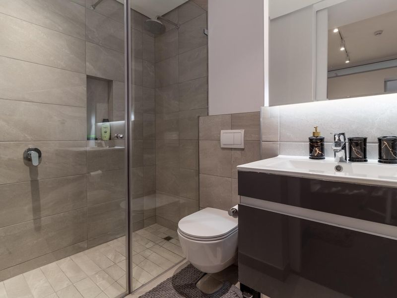 Luxurious One-Bedroom Apartment "The Rubik" Available to rent from 1 May-31 Oct 2026. - Photo 9